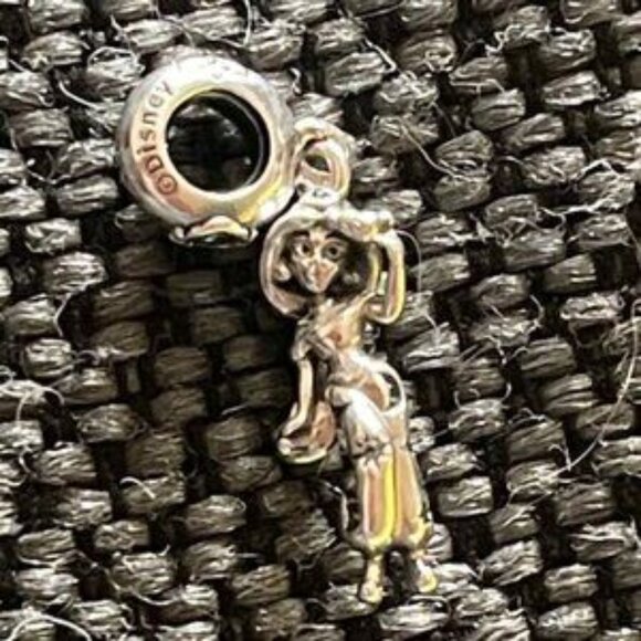 Authentic Pandora Disney Aladdin Princess Jasmine Dangle Charm - Picture 3 of 4